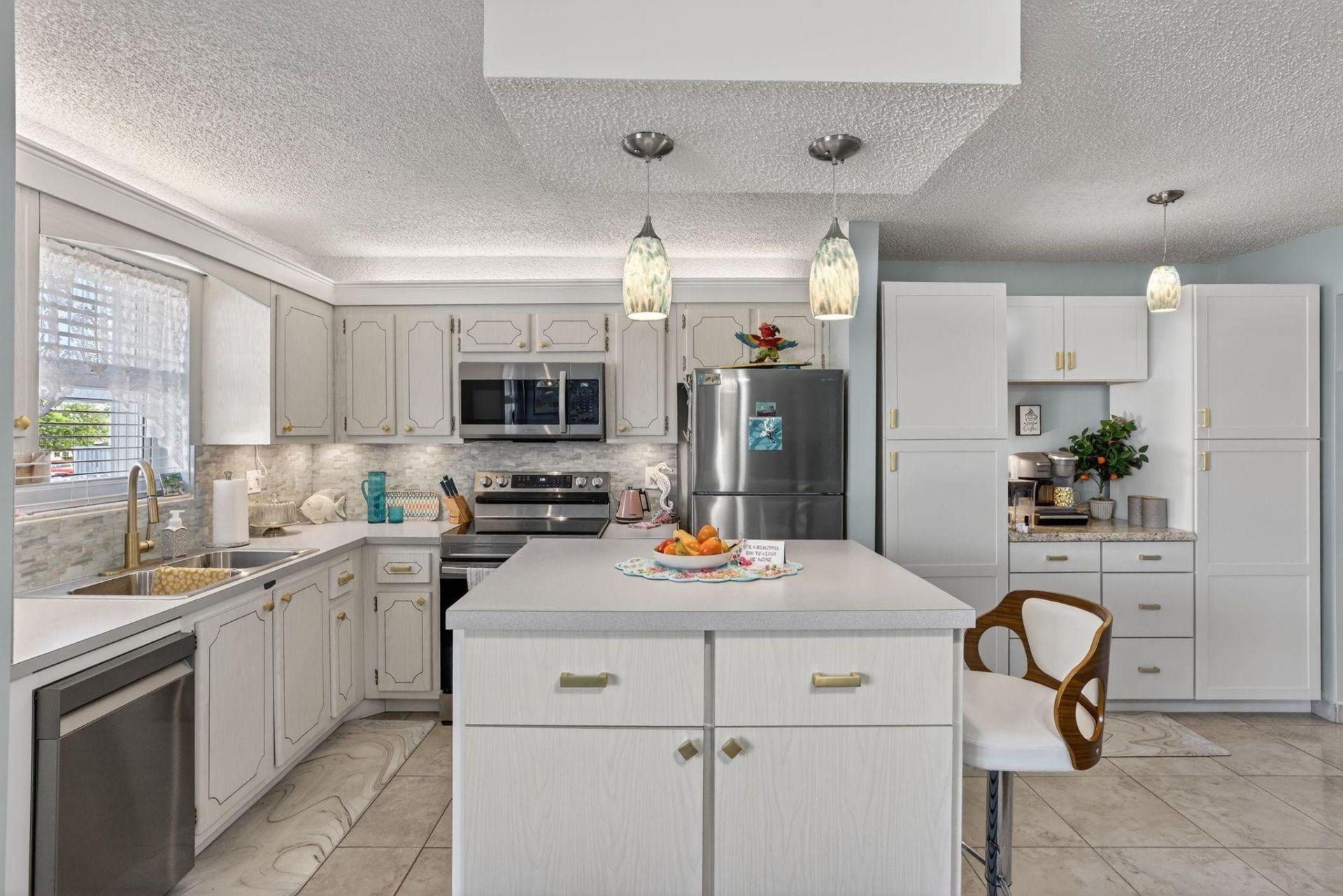 1354 N 12th Court, Unit 7B, Hollywood, FL 33019 Photo