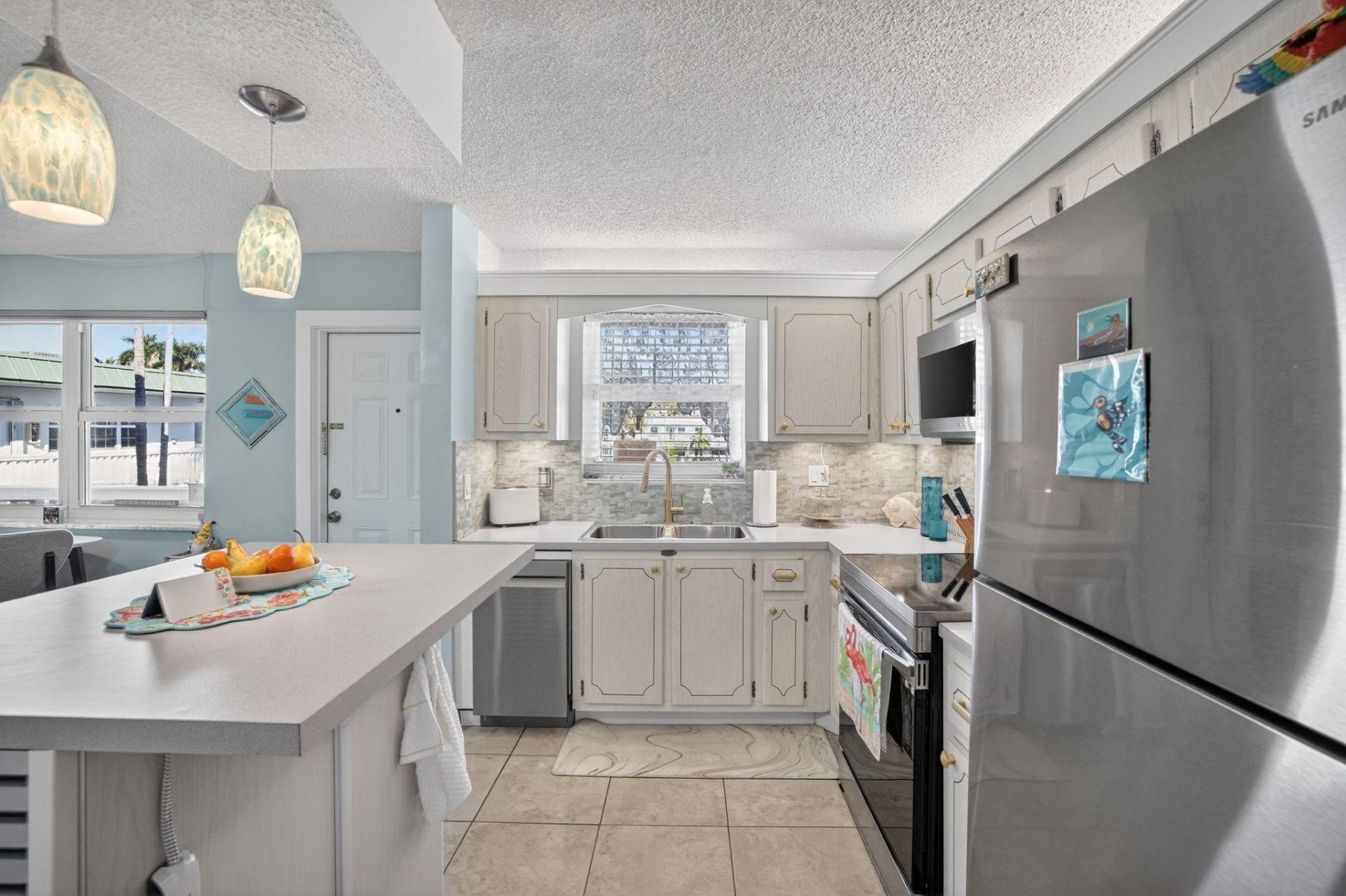 1354 N 12th Court, Unit 7B, Hollywood, FL 33019 Photo