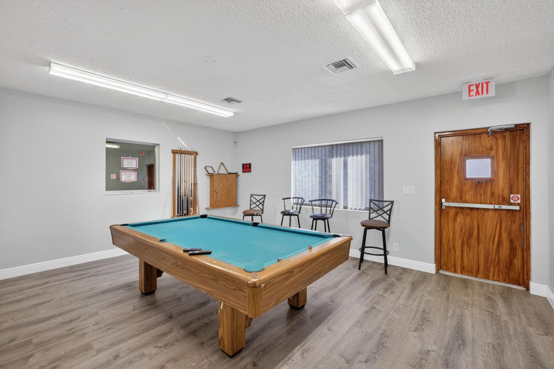 1354 N 12th Court, Unit 7B, Hollywood, FL 33019 Photo