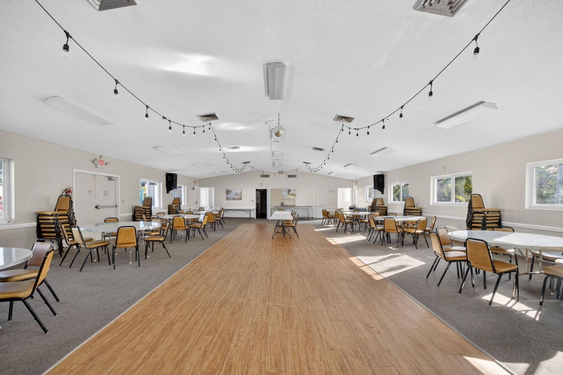 1354 N 12th Court, Unit 7B, Hollywood, FL 33019 Photo