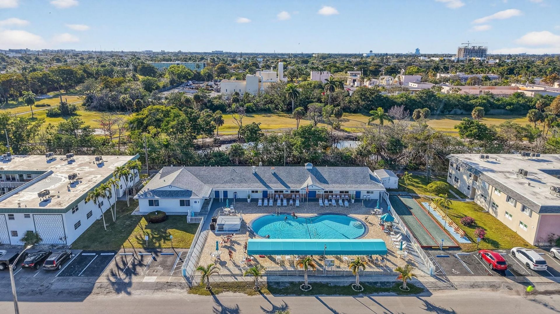 1354 N 12th Court, Unit 7B, Hollywood, FL 33019 Photo