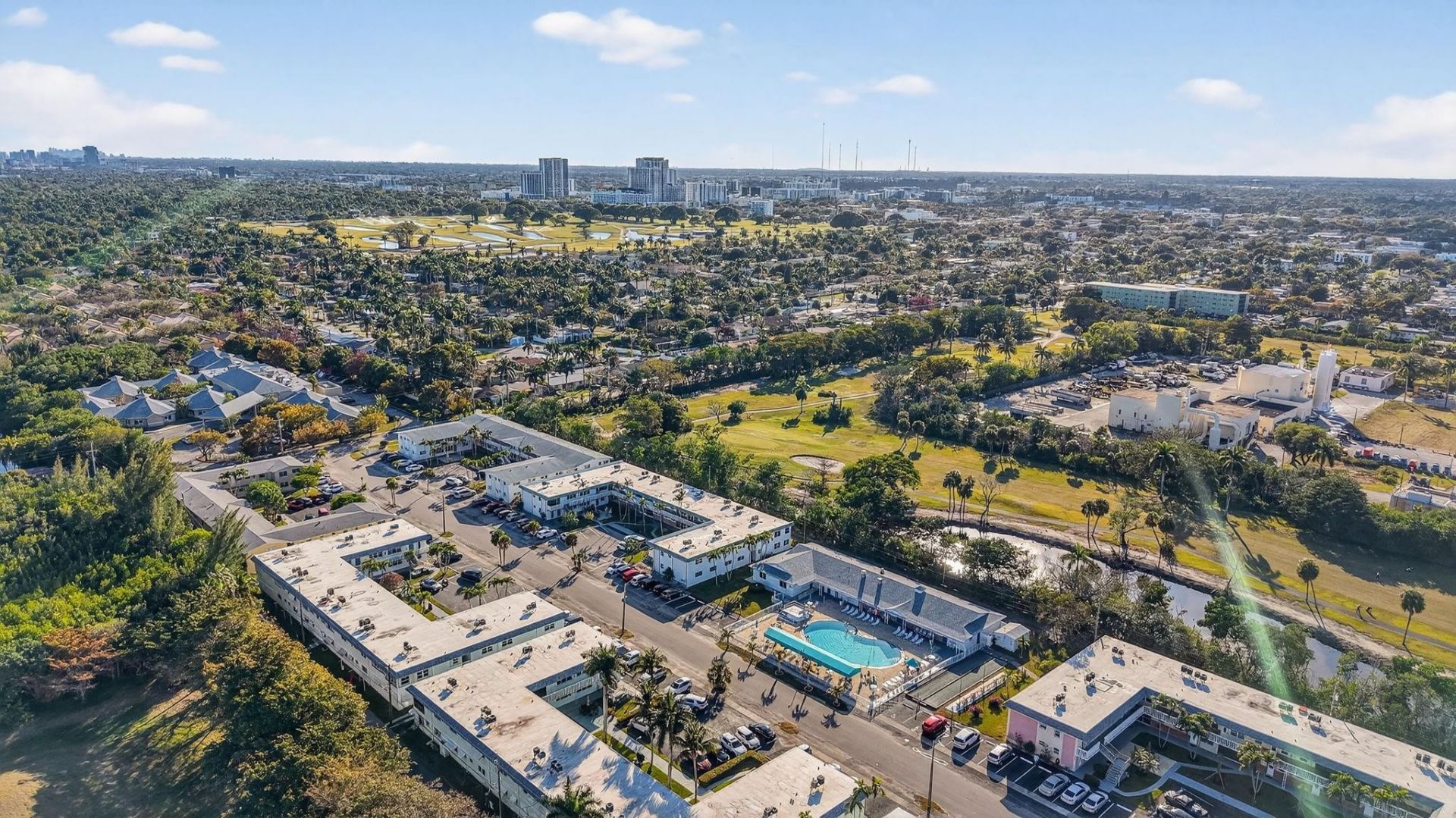 1354 N 12th Court, Unit 7B, Hollywood, FL 33019 Photo