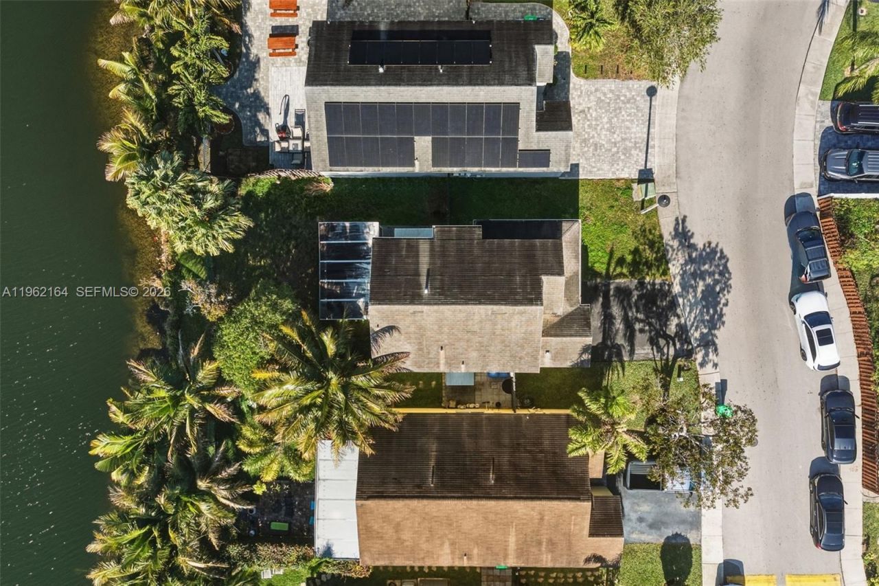 235 SW 159th Way, Sunrise, FL 33326 Photo