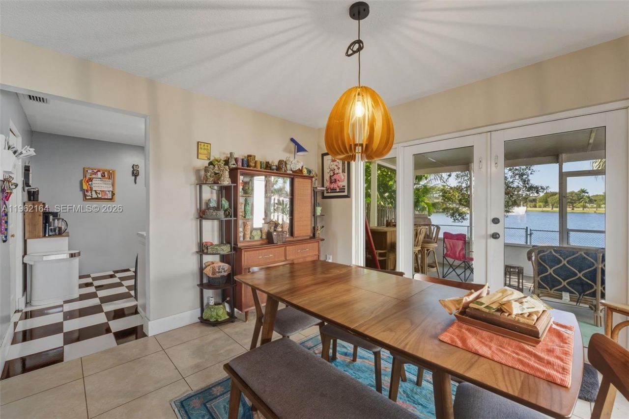 235 SW 159th Way, Sunrise, FL 33326 Photo