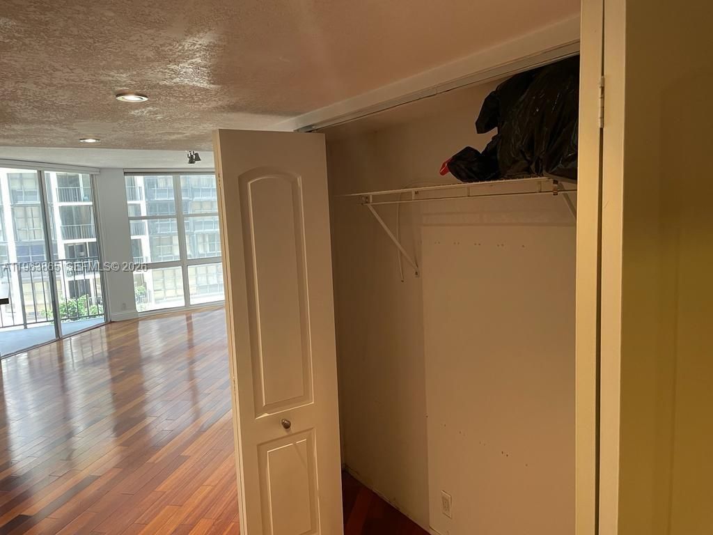 1865 Brickell Ave , Unit A614, Miami, FL 33129 Photo