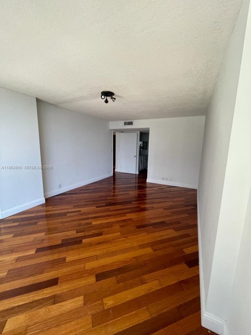 1865 Brickell Ave , Unit A614, Miami, FL 33129 Photo