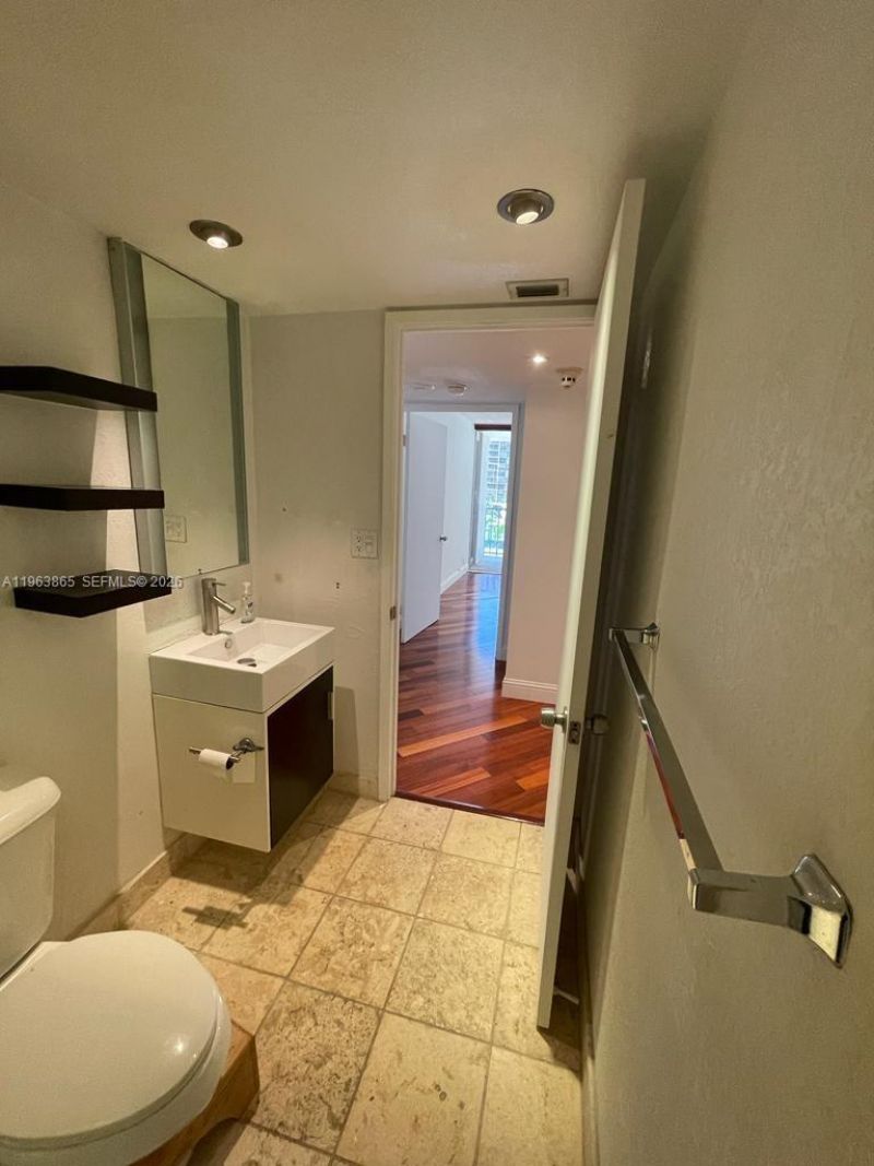 1865 Brickell Ave , Unit A614, Miami, FL 33129 Photo