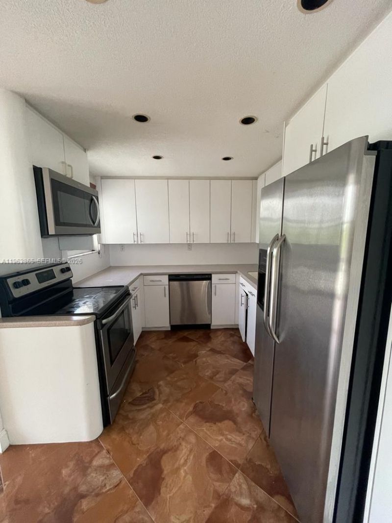 1865 Brickell Ave , Unit A614, Miami, FL 33129 Photo