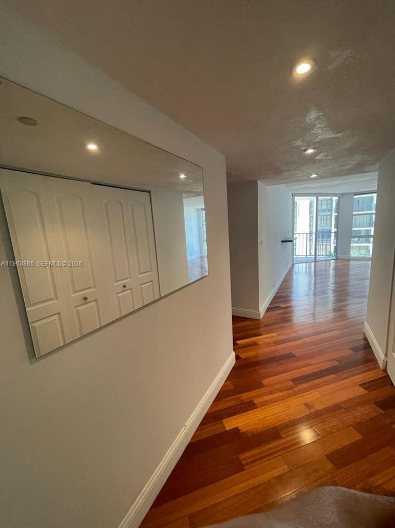 1865 Brickell Ave , Unit A614, Miami, FL 33129 Photo