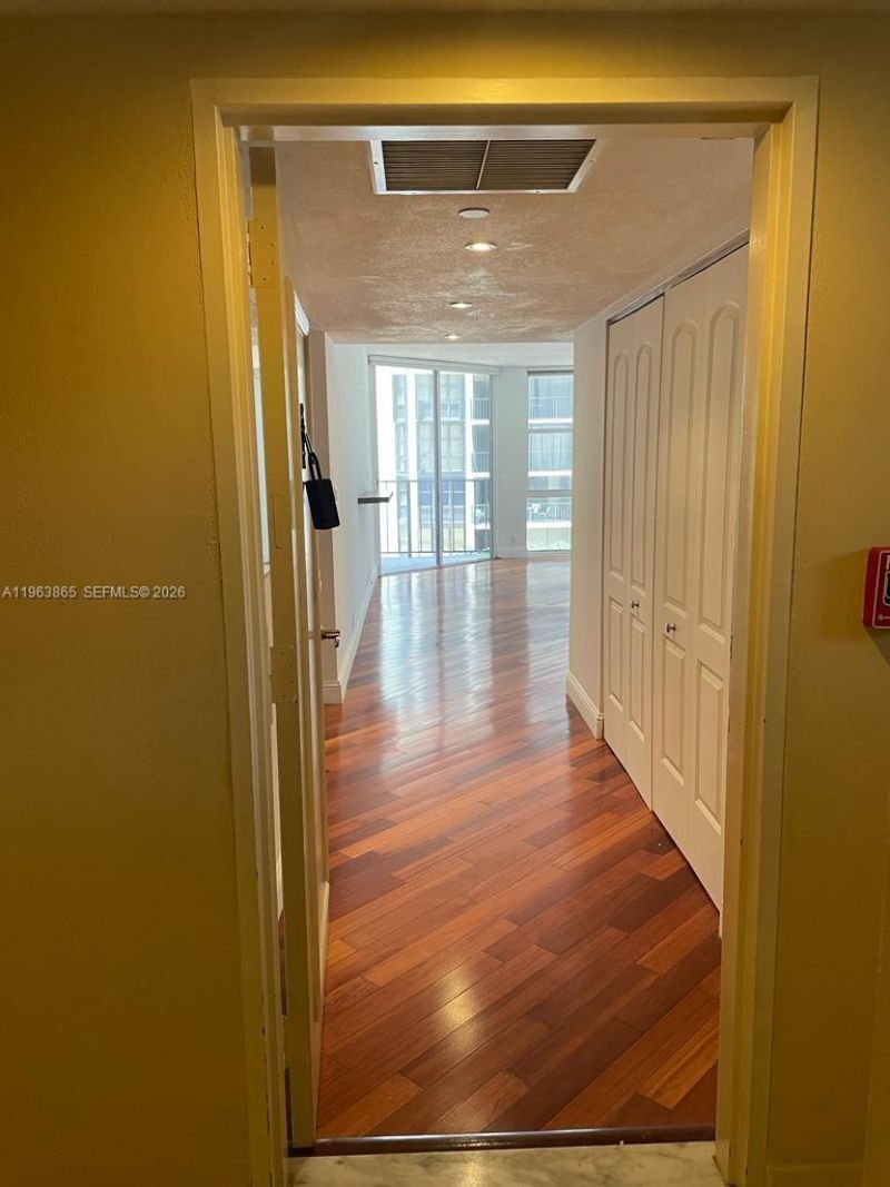 1865 Brickell Ave , Unit A614, Miami, FL 33129 Photo