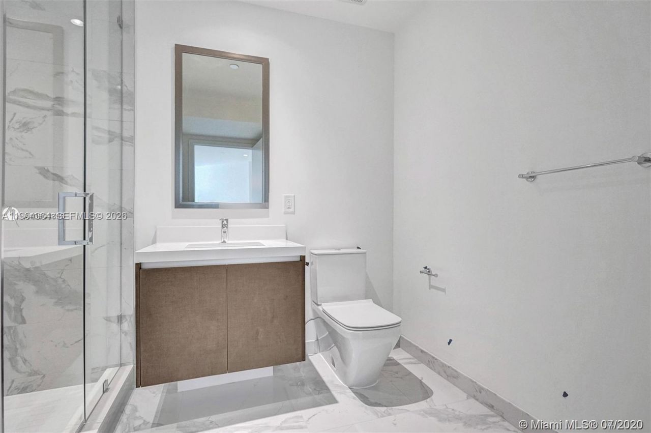 851 NE 1st Ave, Unit 4911, Miami, FL 33132 Photo