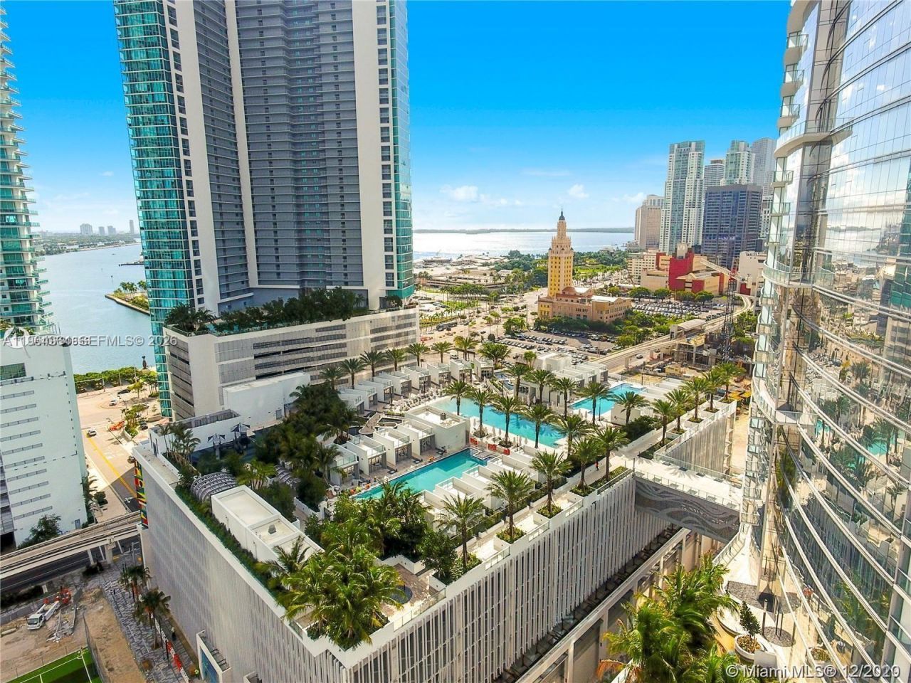 851 NE 1st Ave, Unit 4911, Miami, FL 33132 Photo