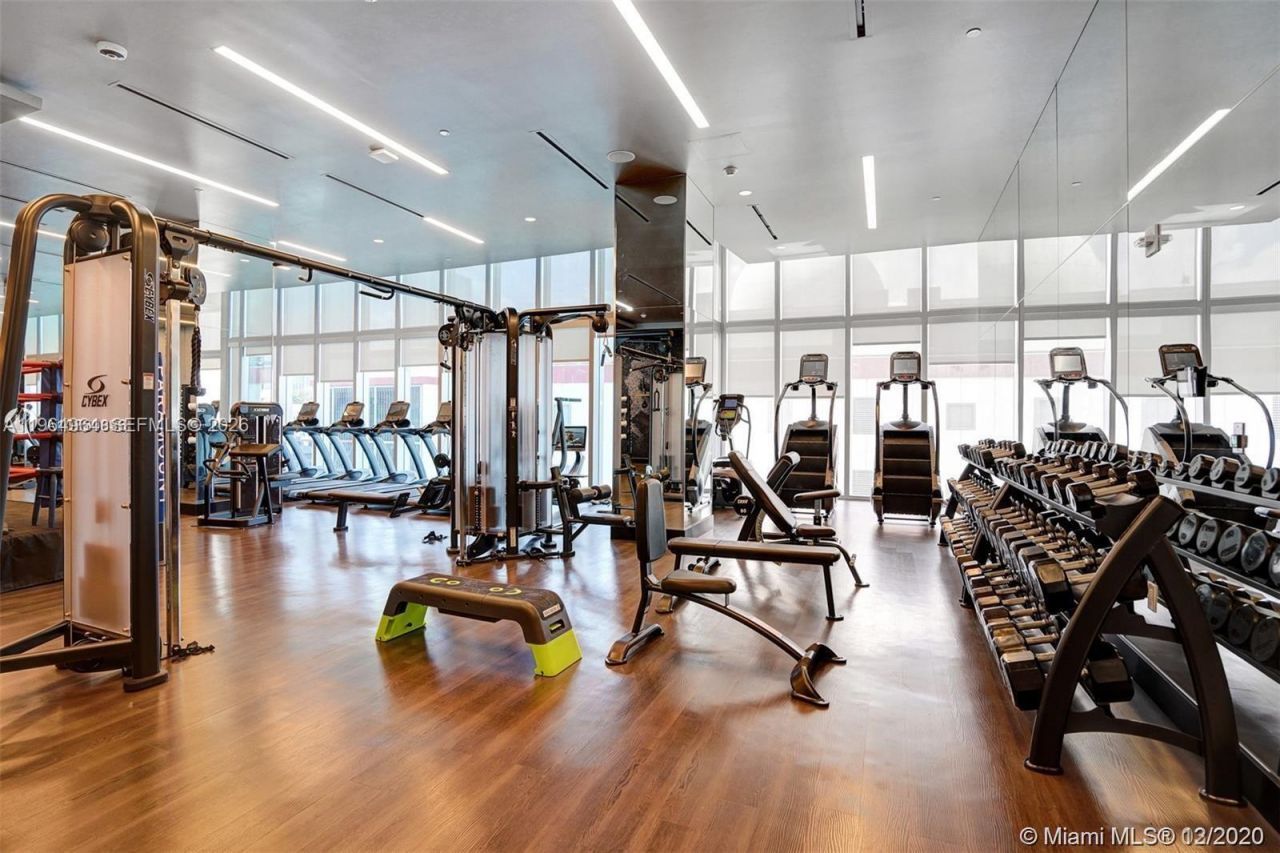 851 NE 1st Ave, Unit 4911, Miami, FL 33132 Photo