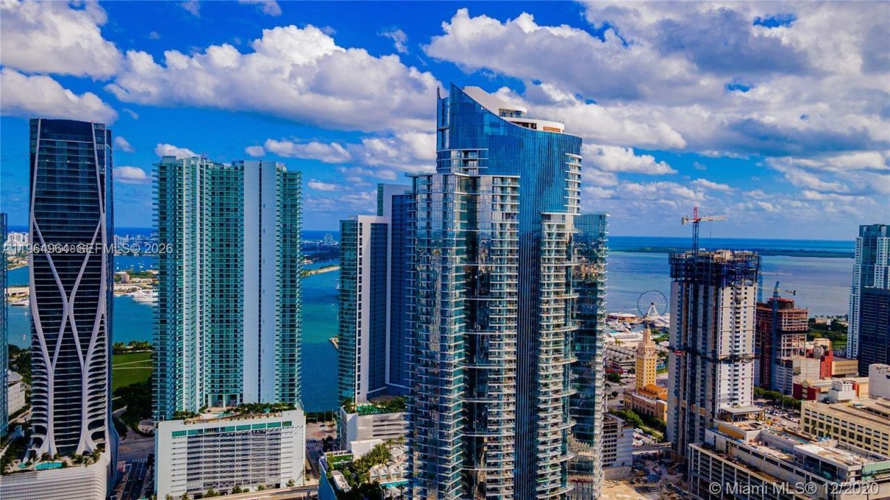 851 NE 1st Ave, Unit 4911, Miami, FL 33132 Photo
