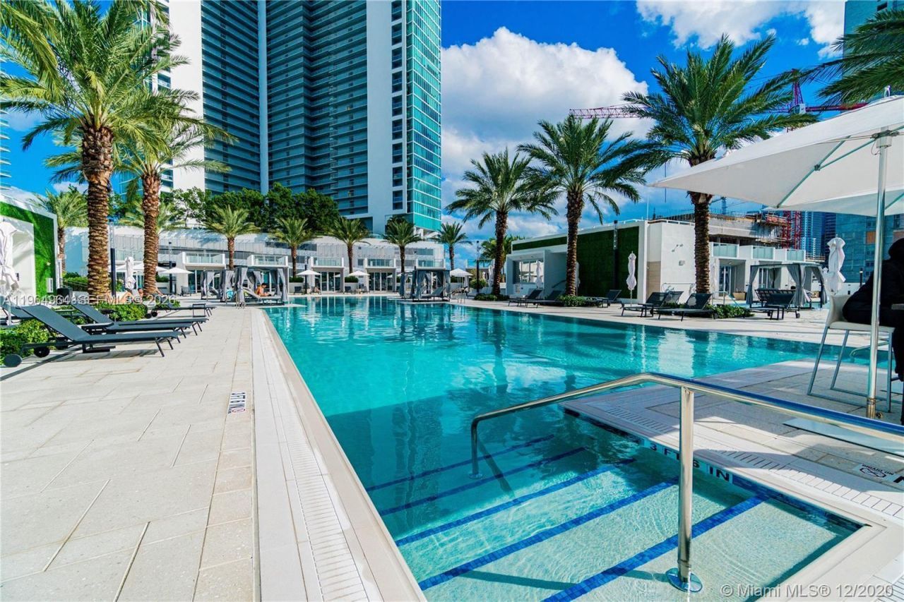 851 NE 1st Ave, Unit 4911, Miami, FL 33132 Photo