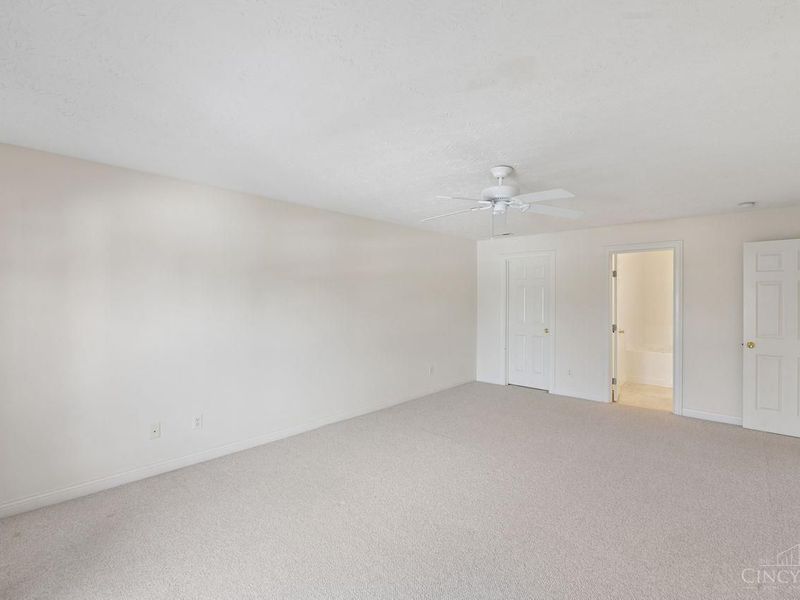 8021 Pinnacle Point Drive, Unit 204, West Chester, OH 45069 Photo 36