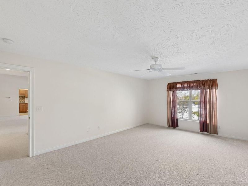 8021 Pinnacle Point Drive, Unit 204, West Chester, OH 45069 Photo 36
