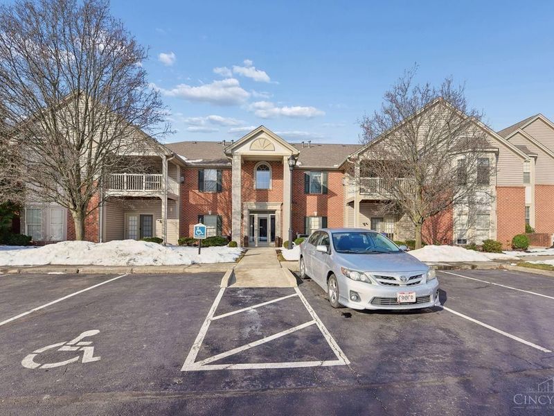 8021 Pinnacle Point Drive, Unit 204, West Chester, OH 45069 Photo 47