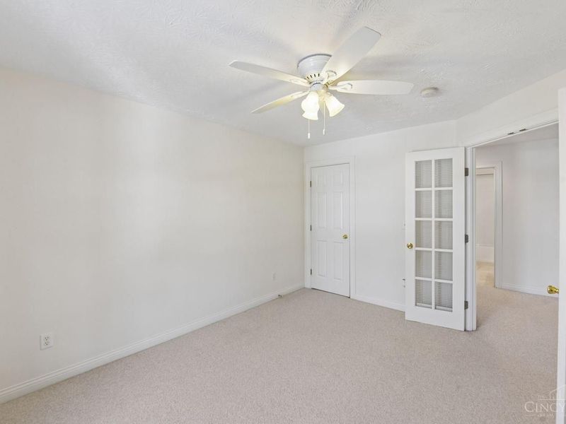 8021 Pinnacle Point Drive, Unit 204, West Chester, OH 45069 Photo 9