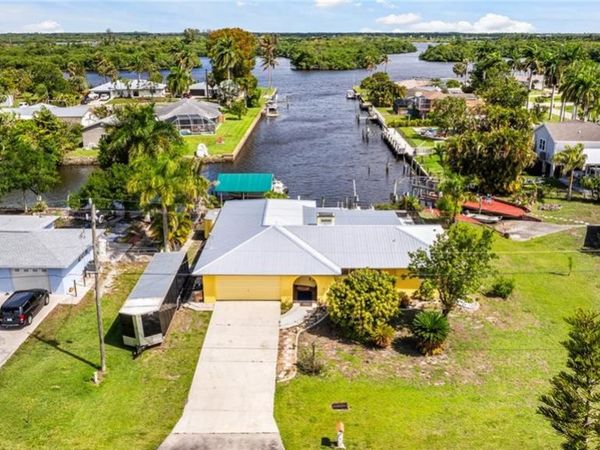 147 Coral DR, FORT MYERS, FL 33905