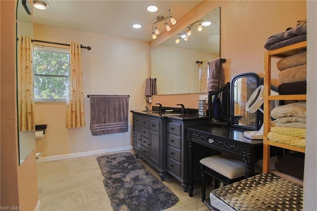 147 Coral Dr, Fort Myers, FL 33905 Photo
