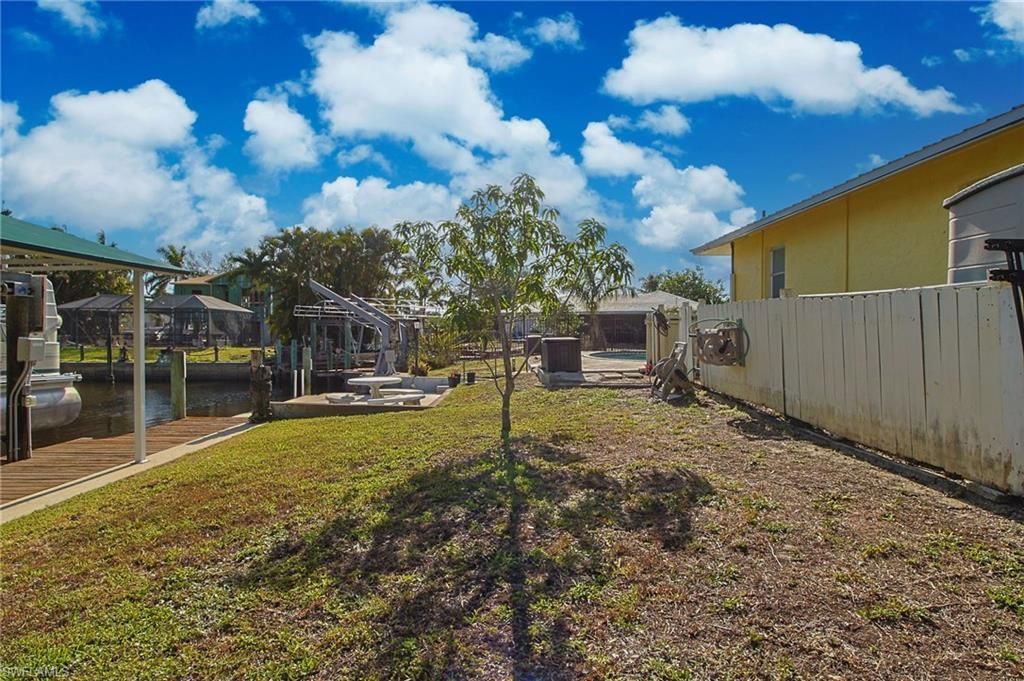 147 Coral Dr, Fort Myers, FL 33905 Photo
