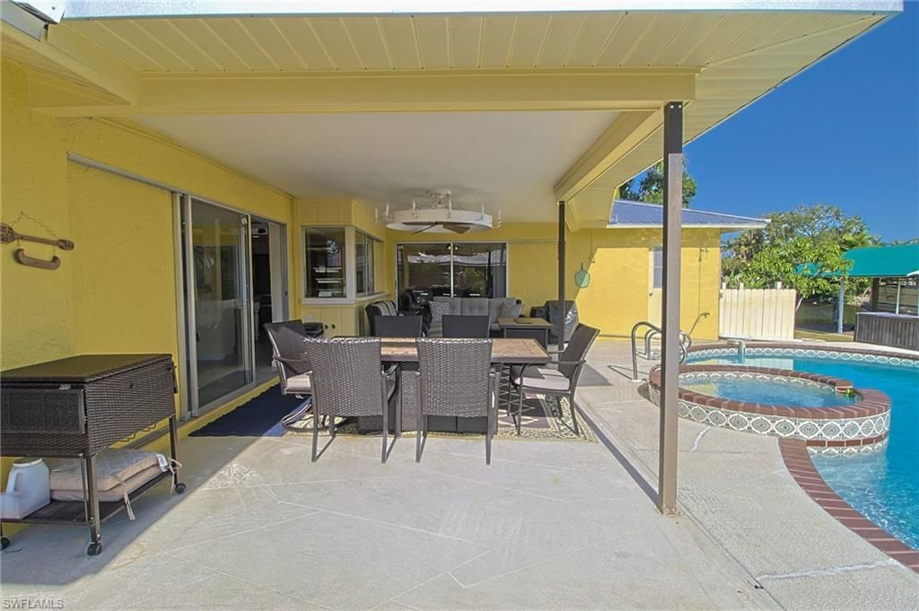 147 Coral Dr, Fort Myers, FL 33905 Photo