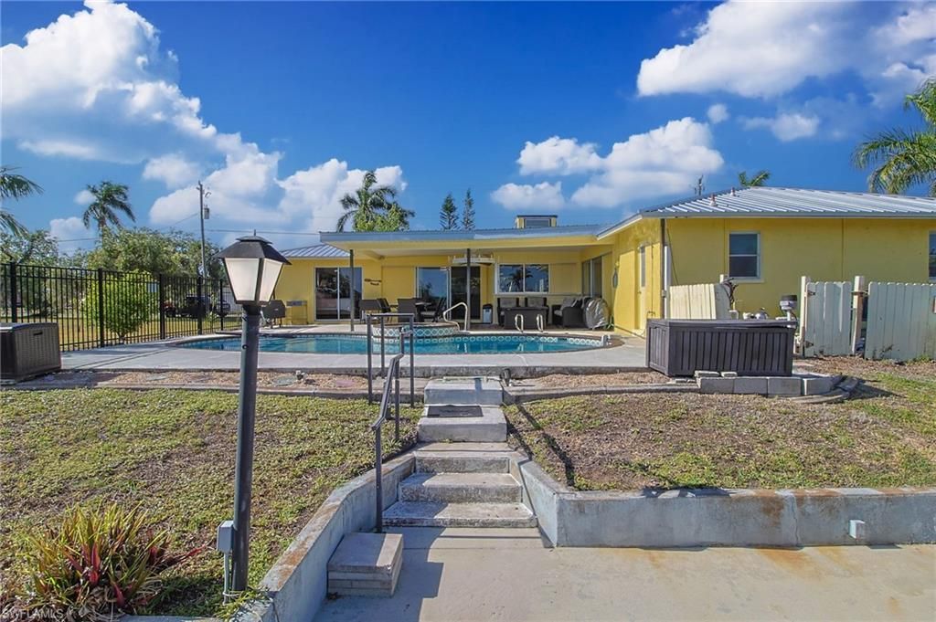 147 Coral Dr, Fort Myers, FL 33905 Photo