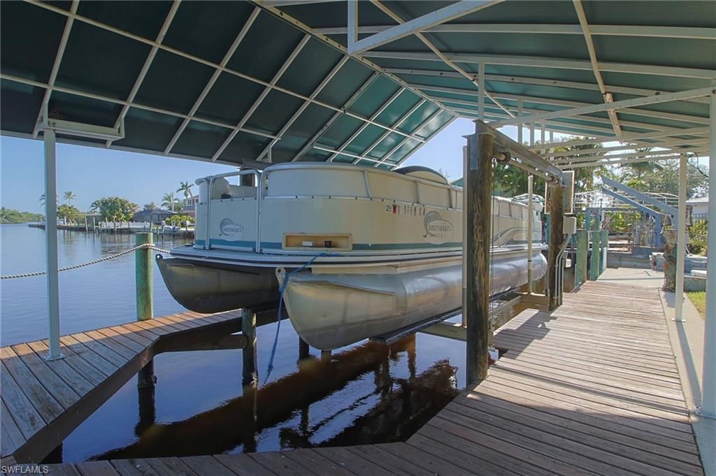 147 Coral Dr, Fort Myers, FL 33905 Photo