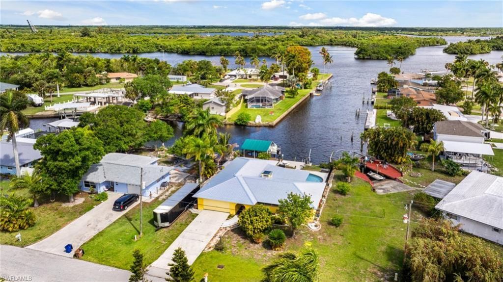 147 Coral Dr, Fort Myers, FL 33905 Photo