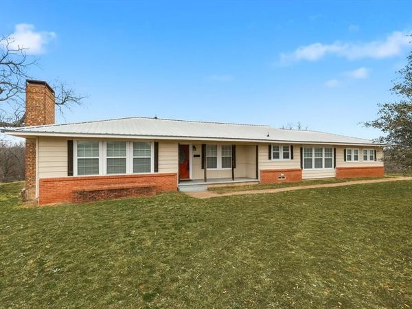 9820 FM 2451, Scurry, TX 75158