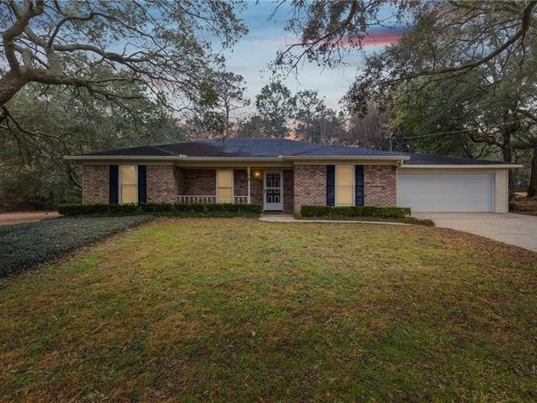 7345 Spaceview Drive, Saraland, AL 36571