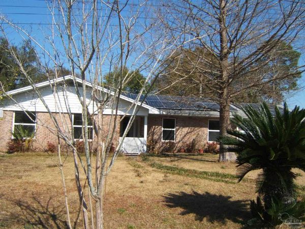 8222 Emperor Rd, Pensacola, FL 32514