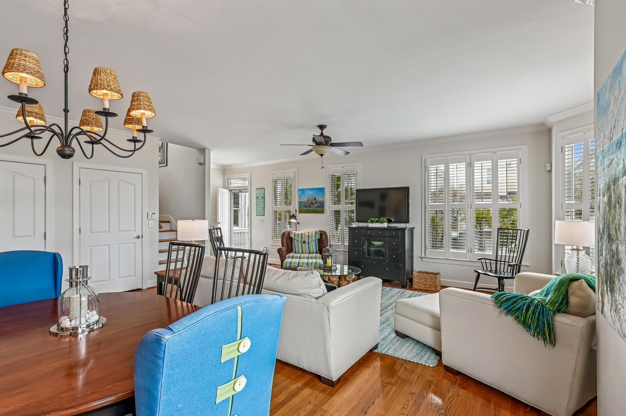 1647 Marsh Harbor Lane Photo 11