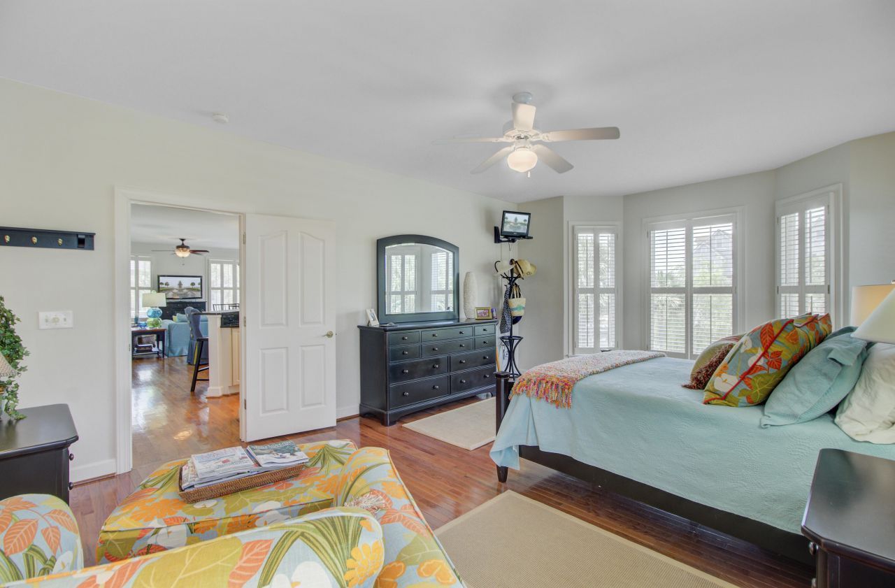 1647 Marsh Harbor Lane Photo 18