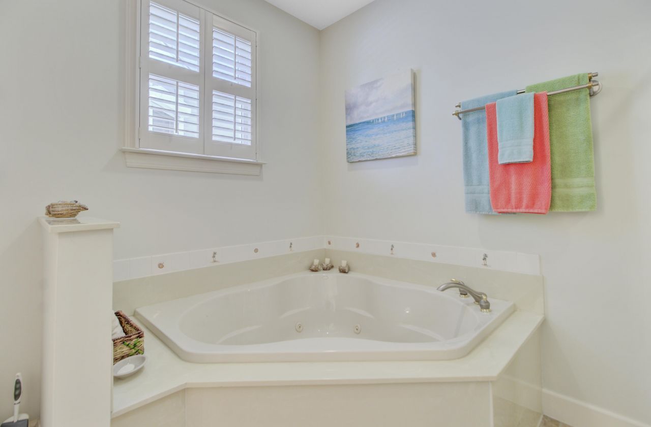 1647 Marsh Harbor Lane Photo 20