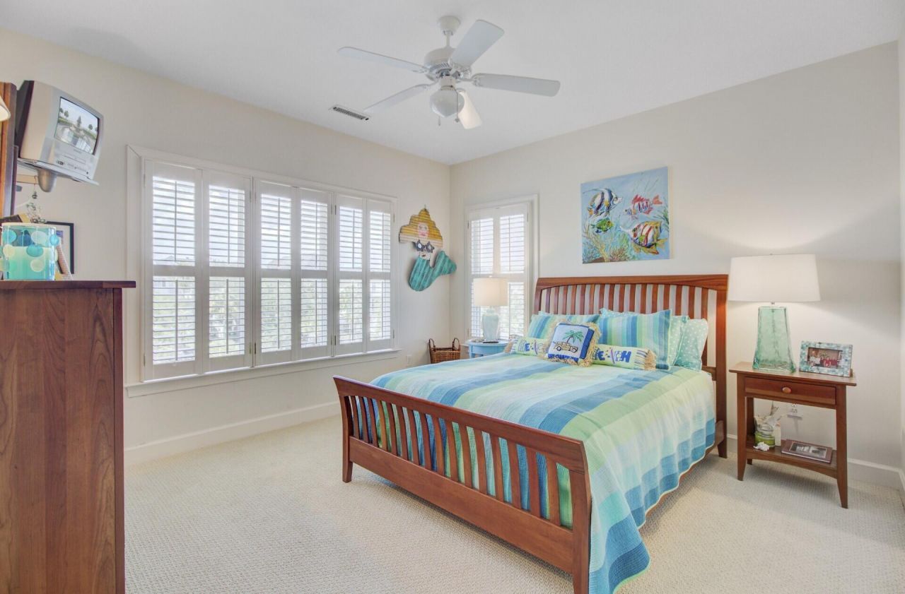 1647 Marsh Harbor Lane Photo 26