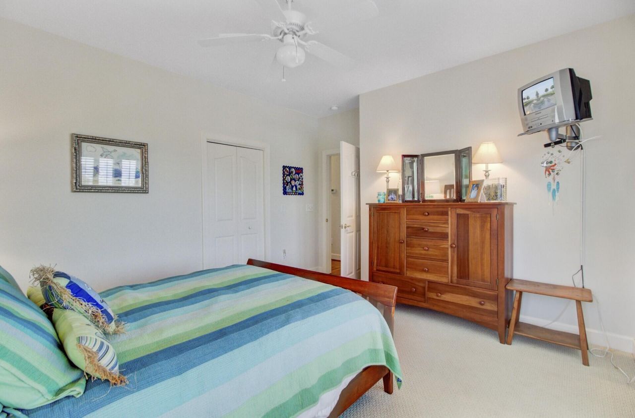 1647 Marsh Harbor Lane Photo 27