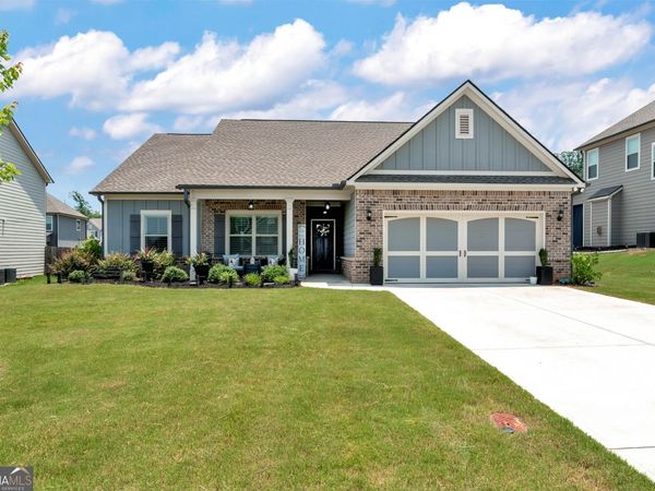 1311 Calgary Lake Drive, Winder, GA 30680