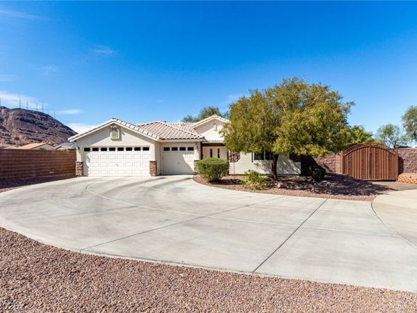 94 Tower Mustard Court, Henderson, NV 89002