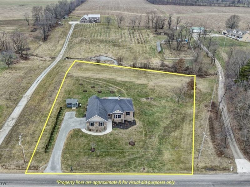 737 S Kohler Road, Orrville, OH 44667 Photo 4