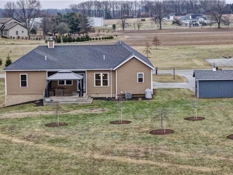 737 S Kohler Road, Orrville, OH 44667 Photo 9