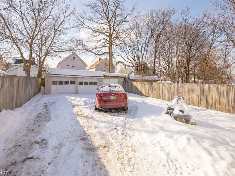 6914 Polonia Avenue, Cleveland, OH 44105 Photo 20