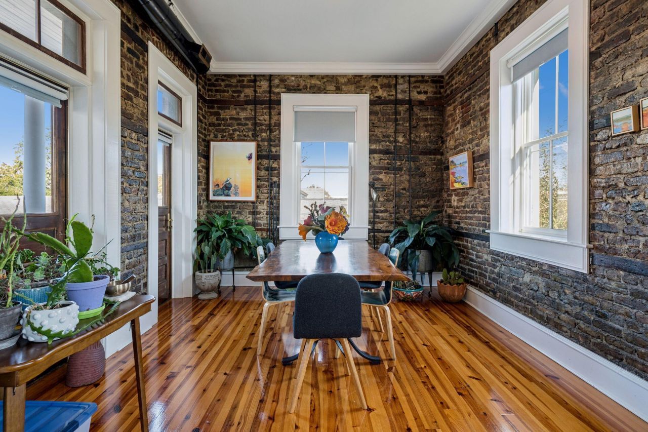 28 1/2 Hasell Street Photo 26