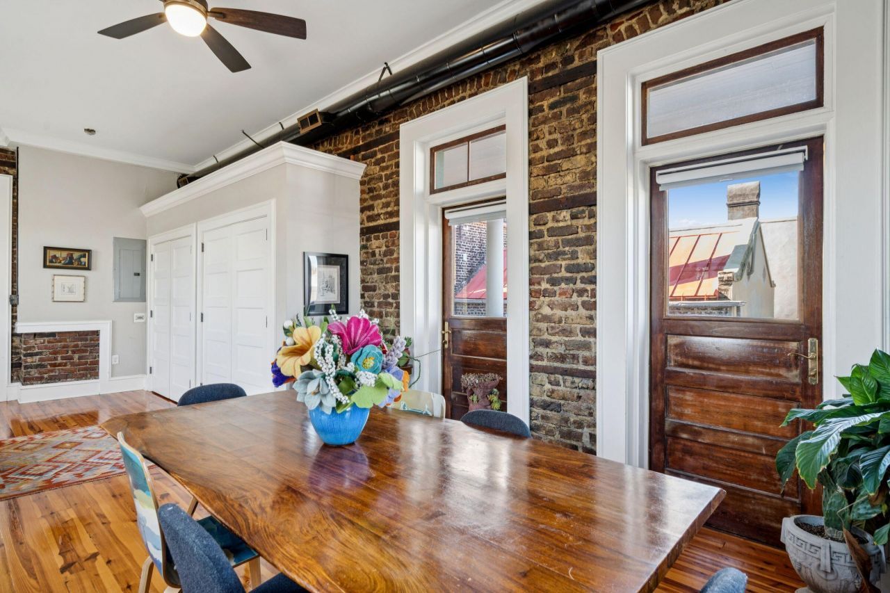 28 1/2 Hasell Street Photo 28