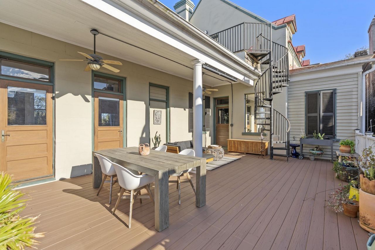 28 1/2 Hasell Street Photo 32