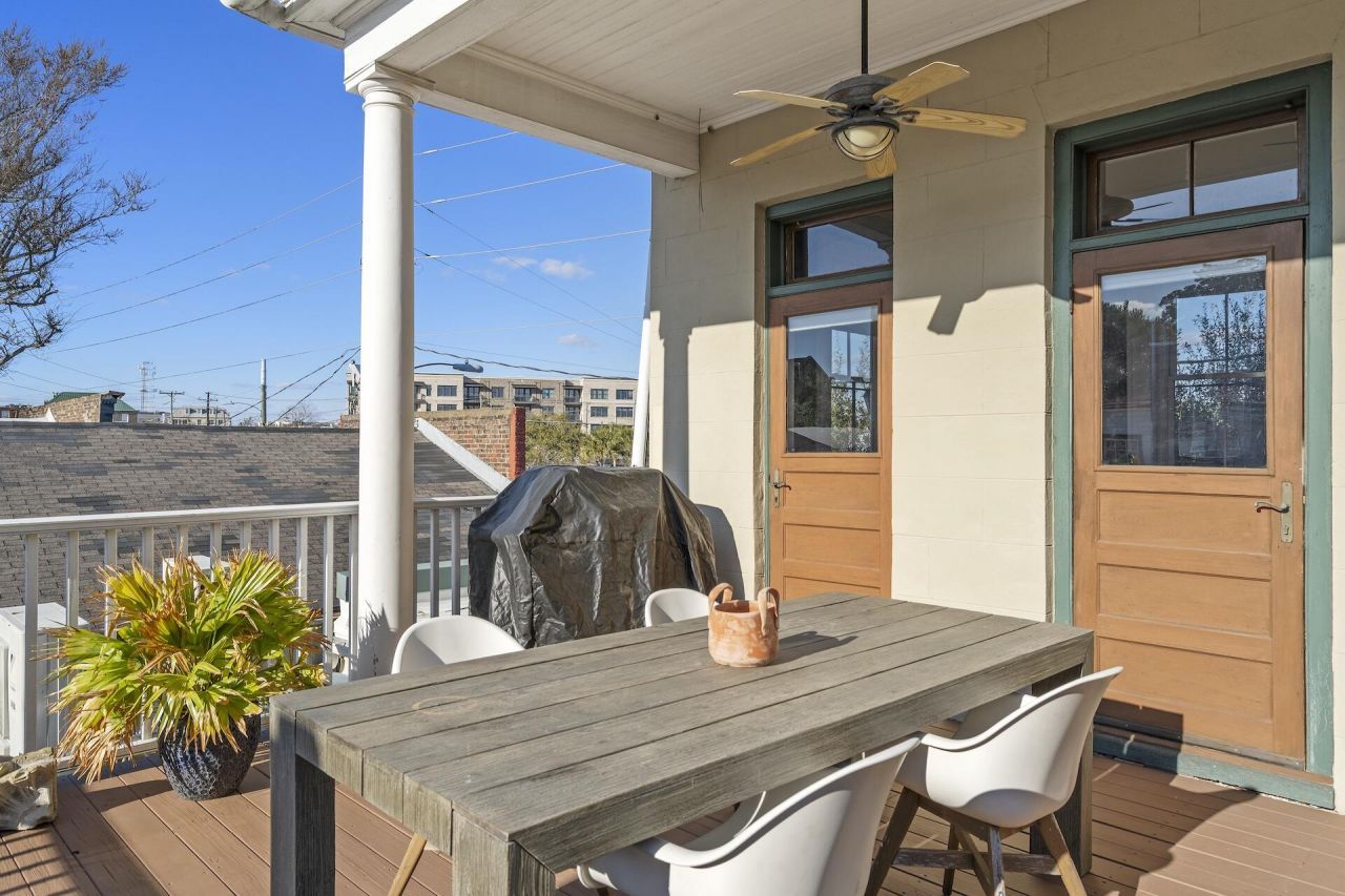 28 1/2 Hasell Street Photo 34