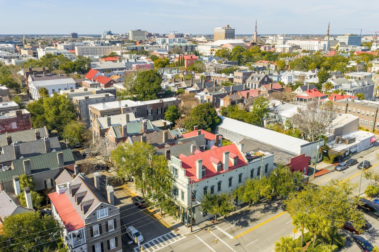 28 1/2 Hasell Street Photo 57