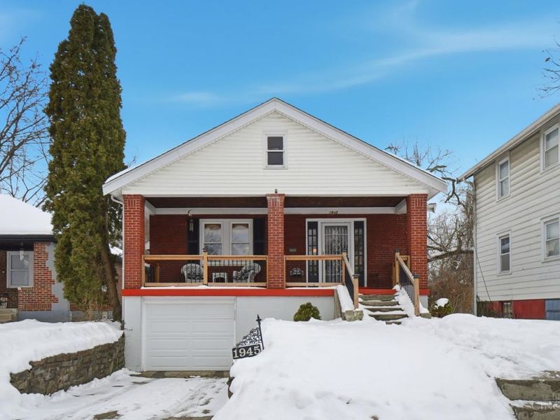 1945 Lawn Avenue, Cincinnati, OH 45237 Photo 1