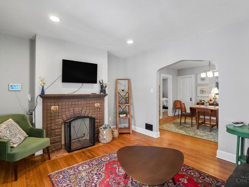 1945 Lawn Avenue, Cincinnati, OH 45237 Photo 4